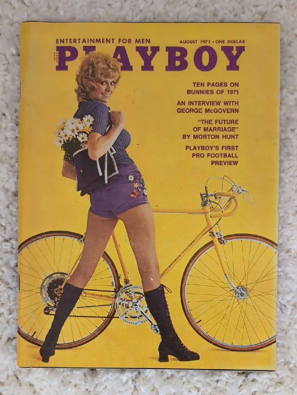 PLAYBOY August 1971 Magazine